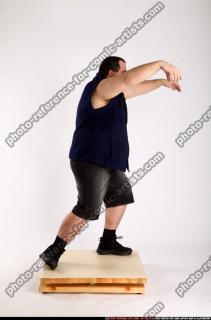 2012 12 SLAVOJ ZOMBIE POSE2 02 B