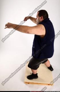 2012 12 SLAVOJ ZOMBIE POSE2 06 A