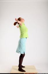 nadiya-throwing-ball