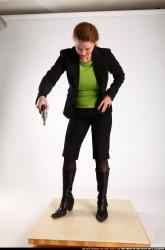 nadiya-threatening-revolver