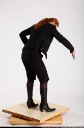 nadiya-threatening-revolver