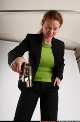 nadiya-threatening-revolver