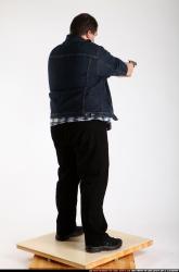 SLAVOJ REVOLVER AIMING