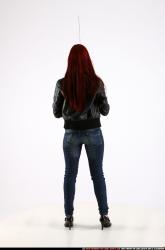 nina-daikatana-pose1