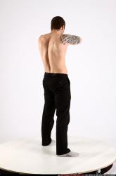 alex-standing-guarding-pose-knife