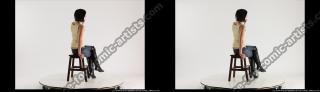 2013 09 3D STEREOSCOPIC NATALIE SITTING PISTOL POSE 06