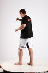 alex-knife-front-attack