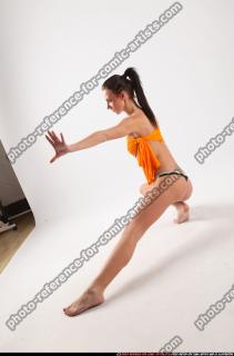 2014 01 PEGGY KARATE POSE 03