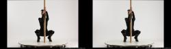 3d-stereoscopic-inna-kneeling-pole-pose