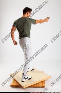 2014 02 ROLAND STANDING SHOOTING REVOLVER 05 B