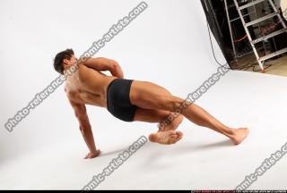 2014 02 ROLAND HAND SPIN KATANA 02