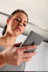 Peggy-smartphone-poses