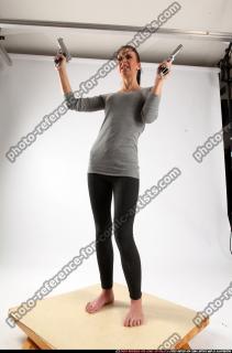 2014 03 PEGGY DOUBLE GUNS POSE2 01 C