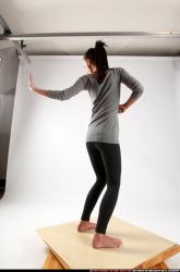 Peggy-ak47-hold-pose