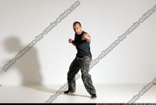 2014 06 STREETFIGHTER SMAX KNFE FRONT STAB 07