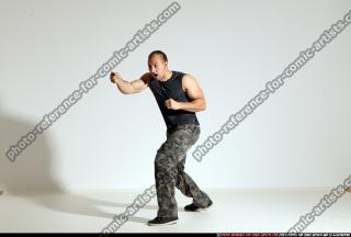 2014 06 STREETFIGHTER SMAX KNFE FRONT STAB 17