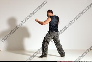 2014 06 STREETFIGHTER SMAX KNFE FRONT STAB 25