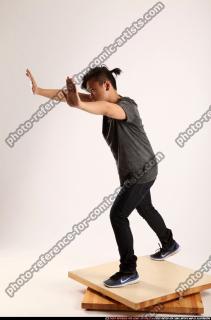 2014 07 JERALD STANDING PUSHING 01 B