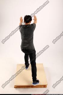 2014 07 JERALD STANDING PUSHING 04 A