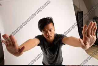 2014 07 JERALD STANDING PUSHING 08