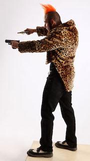 edgar-dual-pistols-pose1