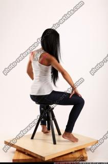 2014 09 KATERINE SITTING NEUTRAL POSE 05 B