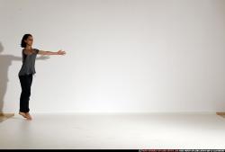 smax-angelica-dance-jump-split