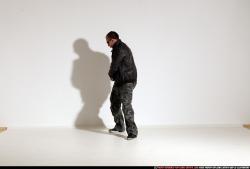 smax-streetfighter-dual-guns-pose1