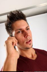 lukas-smartphone-poses