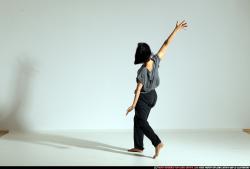 smax-angelica-dance-hands-swing-jump