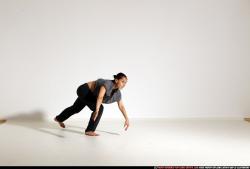 smax-angelica-dance-small-handstand