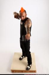 edgar-dual-pistols-pose3