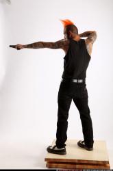 edgar-dual-pistols-pose3