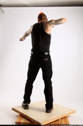 edgar-dual-pistols-pose3