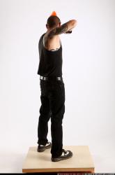 edgar-dual-pistols-pose3