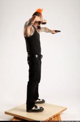 edgar-dual-pistols-pose3