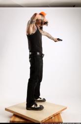 edgar-dual-pistols-pose3