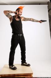 edgar-dual-pistols-pose3