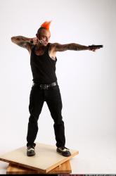 edgar-dual-pistols-pose3