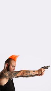 edgar-revolver-aiming