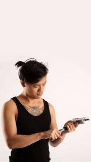 Jerald-mob-reloading-uzi