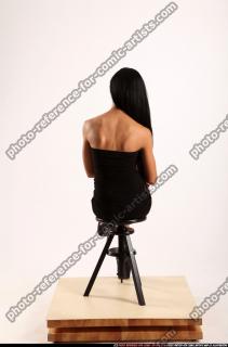 2014 12 KATERINE SITTING CROSSED LEGS 04 B