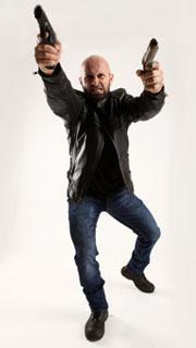 ross-dual-pistols-pose1