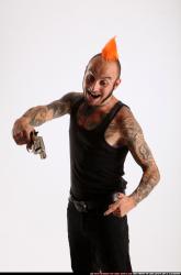 edgar-revolver-pointing