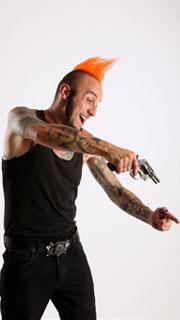 edgar-revolver-pointing