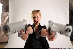 rachel-dual-pistols-pose1