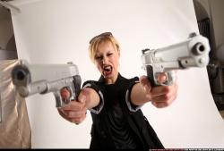 rachel-dual-pistols-pose1