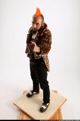 edgar-standing-pointing