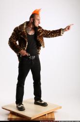 edgar-standing-pointing