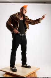 edgar-standing-pointing